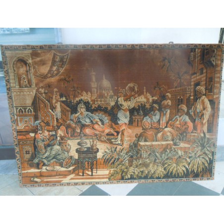 Vecchio arazzo in lana su telaio in legno cm 190x130