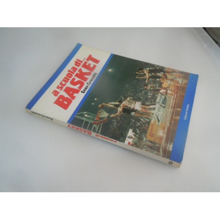 Enzo Crocetti a scuola di Basket Edizioni Paoline 1987