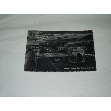 Cartolina Genova piazza della Vittoria viaggiata