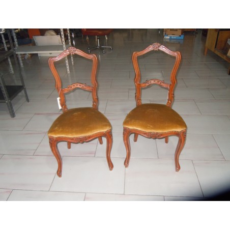 Poltroncina in stile