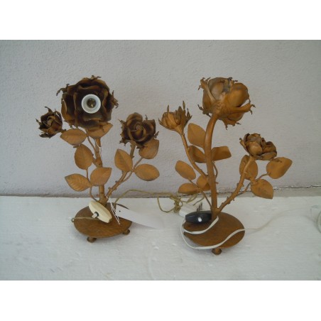 Vecchia Coppia di lumetti in ferro battuto interamente fatti a mano