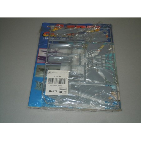 Aerei da combattimento fascicolo 10 con pezzi montaggio De agostini 1996