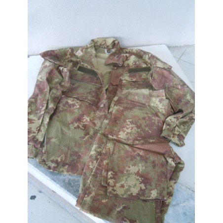 Divisa uniforme mimetica militare esercito taglia 6