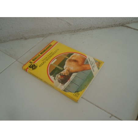 Addio sconosciuta Chastain giallo Mondadori 1596